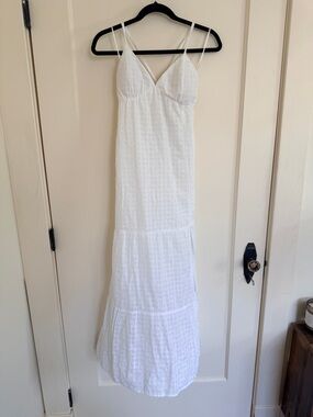 NWT Hollister 100% Cotton White Eyelet Tie Back Maxi Dress